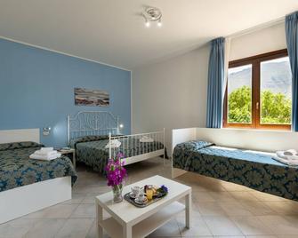 Hotel Achibea - San Vito Lo Capo - Bedroom