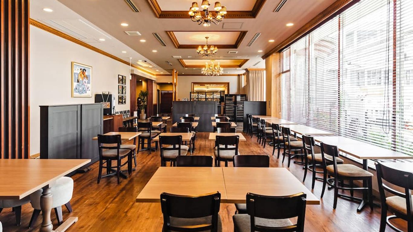 هوتل أزات ناها