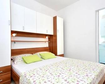 Apartments Dida - Milna (Hvar) - Habitación
