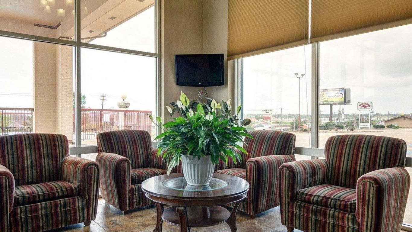 Quality Inn Conway - Greenbrier