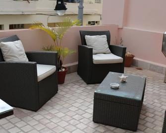 Casa Zenia Habana - Havana - Balcony