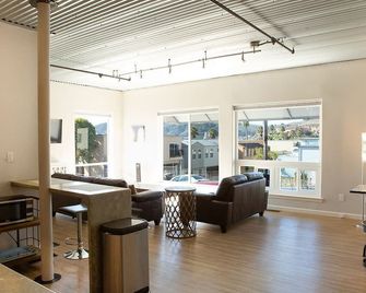 90 San Luis Street Unit B - Avila Beach - Obývací pokoj