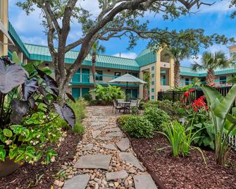 بست ويسترن سيواي إن - غولفبورت (مسيسيبي) - مبنى