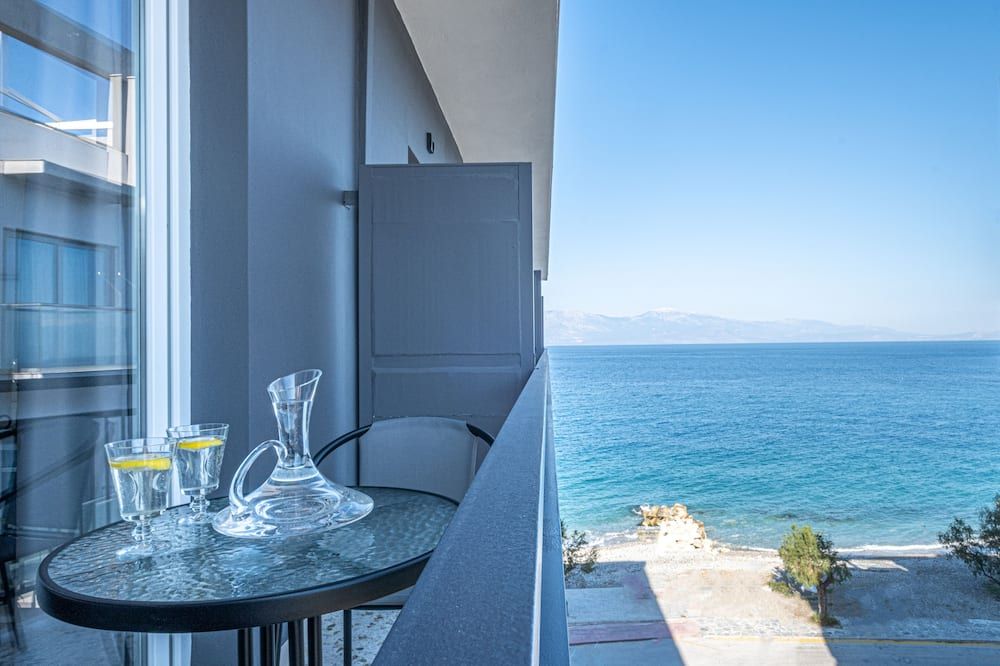 Riviera Hotel - Xylókastro - Balkon