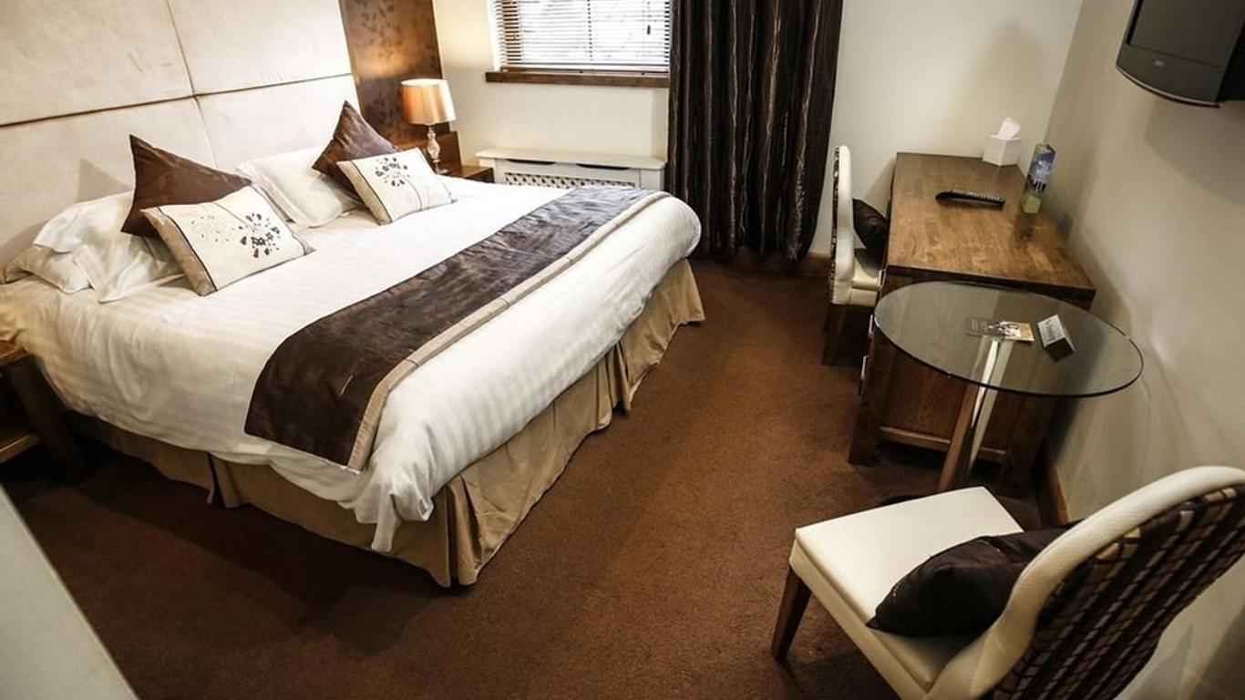 Customs House Country Inn