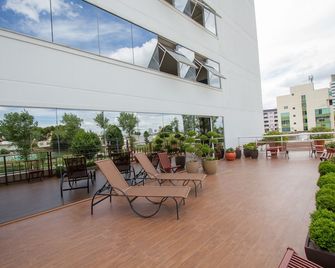 Hotel Le Canard Lages - Lages - Balcony