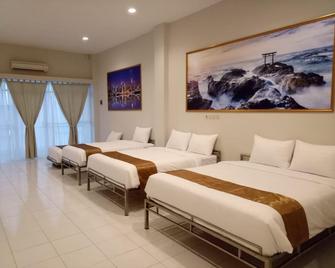 Hotel Bliss Soetta Semarang - 三寶瓏(市) - 臥室