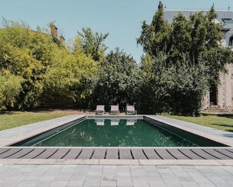 Exceptional residence in the heart of the Limousin region - Limoges - Piscina