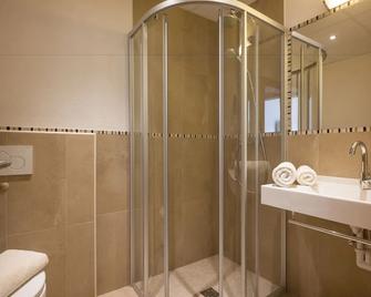 Alpenhof Hotel Garni Suprême - Zell am Ziller - Badkamer