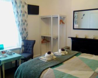 The braeside families and couples - Blackpool - Bedroom