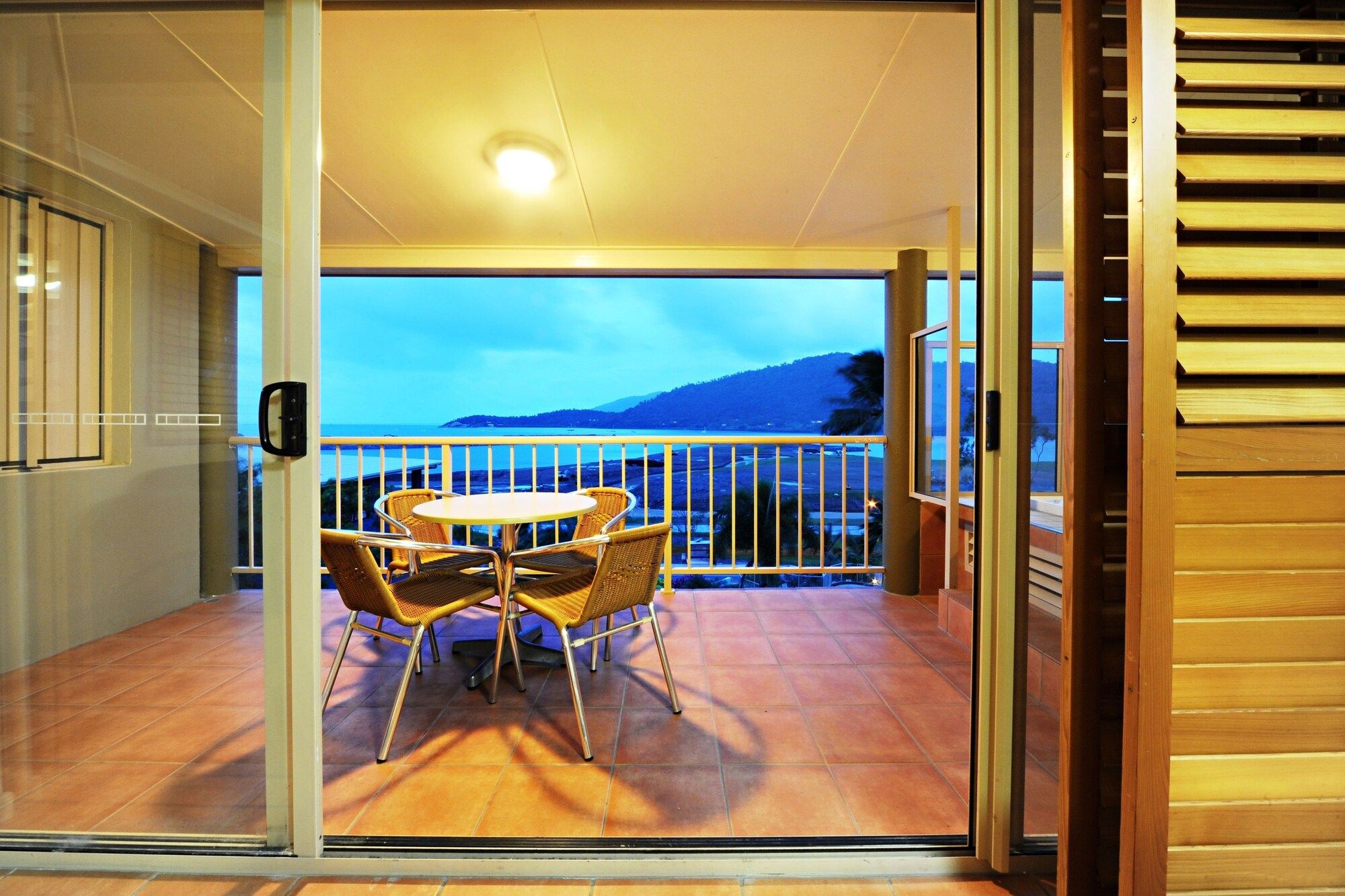 At Boathaven Bay Holiday Apartments - Airlie Beach - Balkon