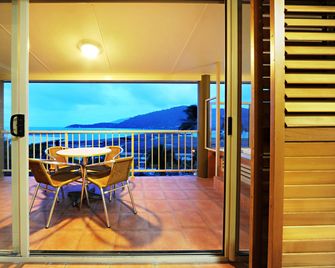 At Boathaven Bay Holiday Apartments - Airlie Beach - Balkon