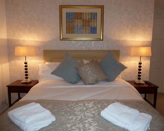 Cameron House - Salisbury - Bedroom