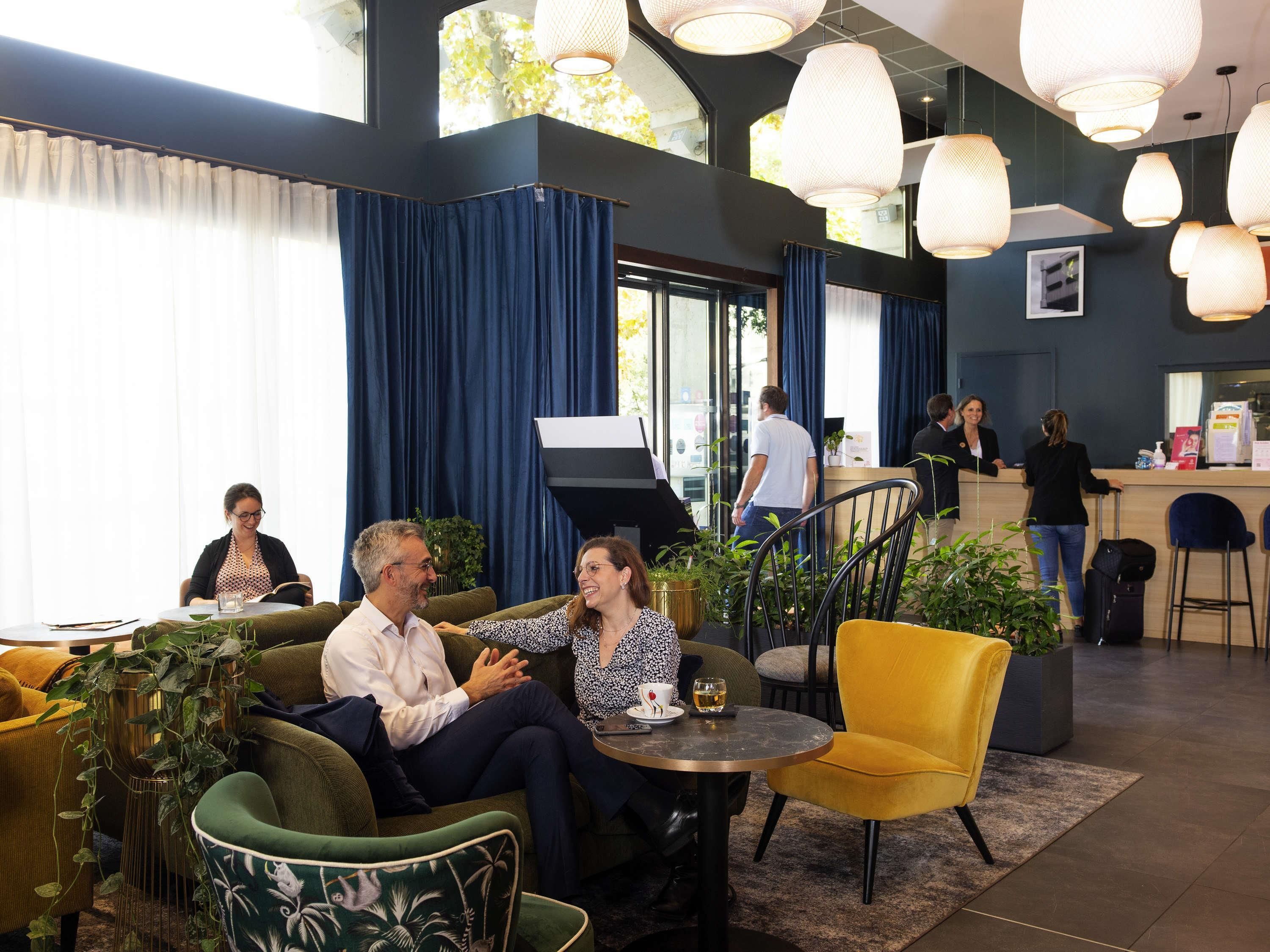 أبارت هوتل أداجيو ليون باتيو كونفلوانس