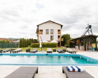 Hanul Conitei - Sovata - Pool