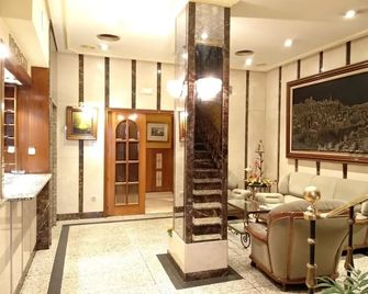 Hotel La Maruxiña - Numancia de la Sagra