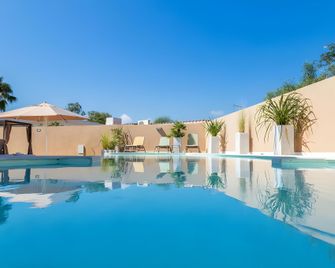 Resort Beach San Gemiliano - Arbatax - Piscine