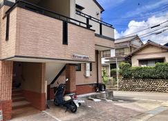 Midtown Sakura Apartment House 102 - Nachikatsuura - Edificio