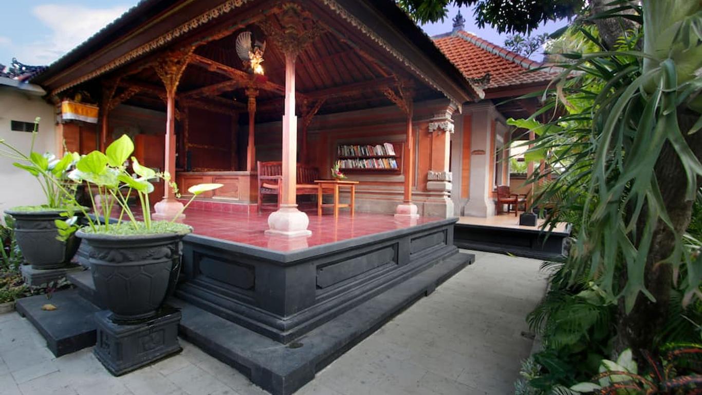 نيسا سانور بالي