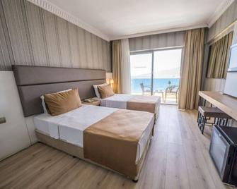 Mehtap Beach Hotel - Marmaris - Habitación