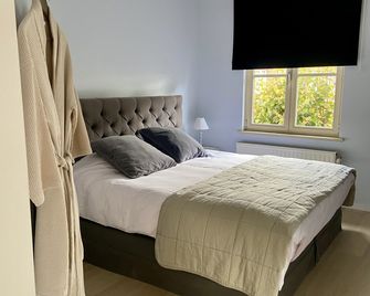 B&B Aline Florentine - adults only - Luxury B&B - Chambres d'Hôtes - Zimmer Frei - Everberg - חדר שינה