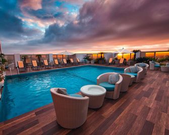 Mövenpick Hotel Casablanca - Casablanca - Pool