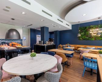 Travelodge Málaga Airport - Málaga - Ravintola