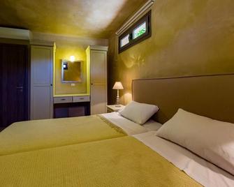Sotiris villas - Svoronata - Schlafzimmer