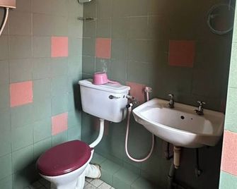 White House Hotel Kluang - Kluang