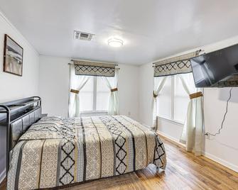 Charming El Dorado Retreat Near Main Street! - El Dorado