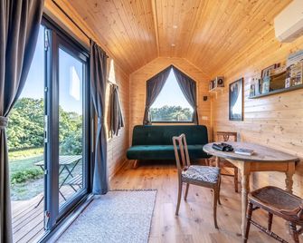 Kullaberg Tiny House by Tiny Away - Mölle - Essbereich