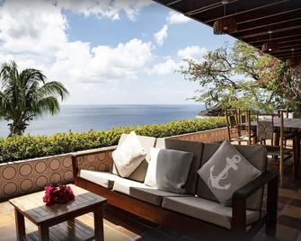 St. Lucia's Best View! Le Gallerie of Sea and Sun - Soufrière - Patio