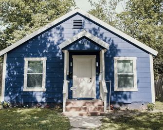 Modern Gem in Prime Miami Location - Miami - Gebäude