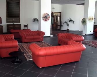 Pizzomunno Vieste Palace Hotel - Vieste - Bar