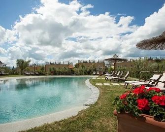 Toscana Biovillage - Cecina - Pool