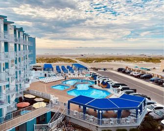 El Coronado Resort - ווילווד קרסט