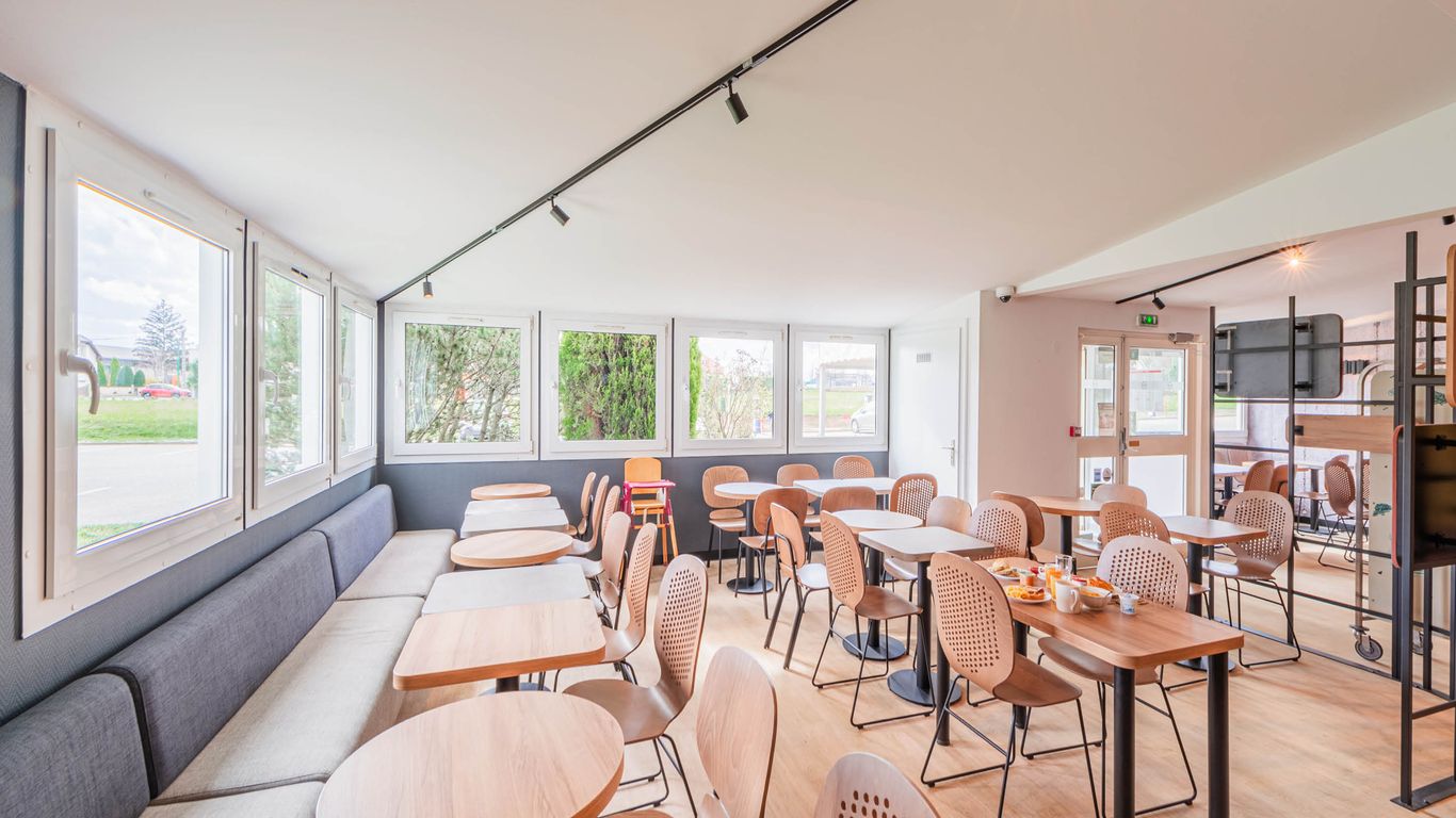 بي آند بي هوتل مولهاوس سوشيم