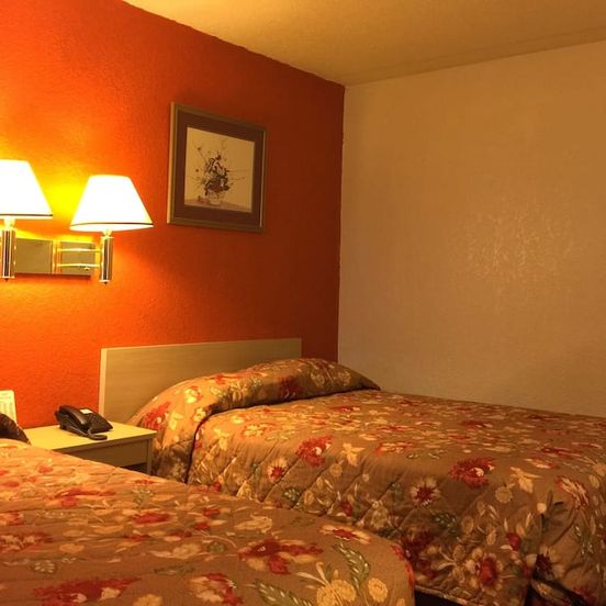 Qc Stay Inn image 1