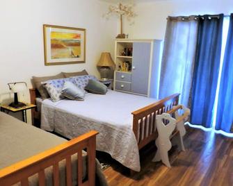 New Charming 2 Bedrooms Unit Close To Everything - Oakhurst - Bedroom