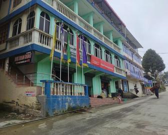 Hotel Tawang Holiday - Tawang - Building