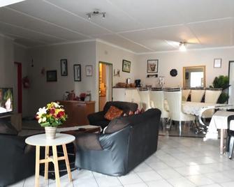 Goba b&b - Johannesburg - Living room