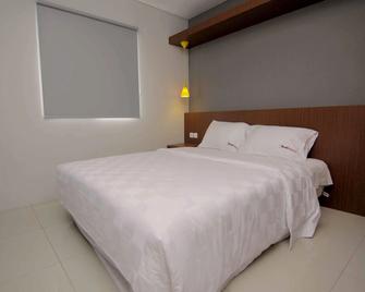 Hostel 22 Dago - Bandung - Schlafzimmer