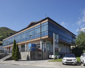 Leizarooms - Leiza - Edificio