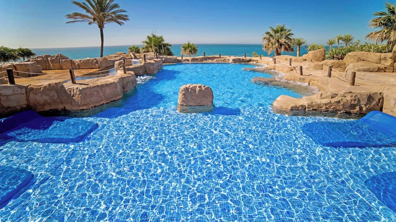 Holiday World Polynesia