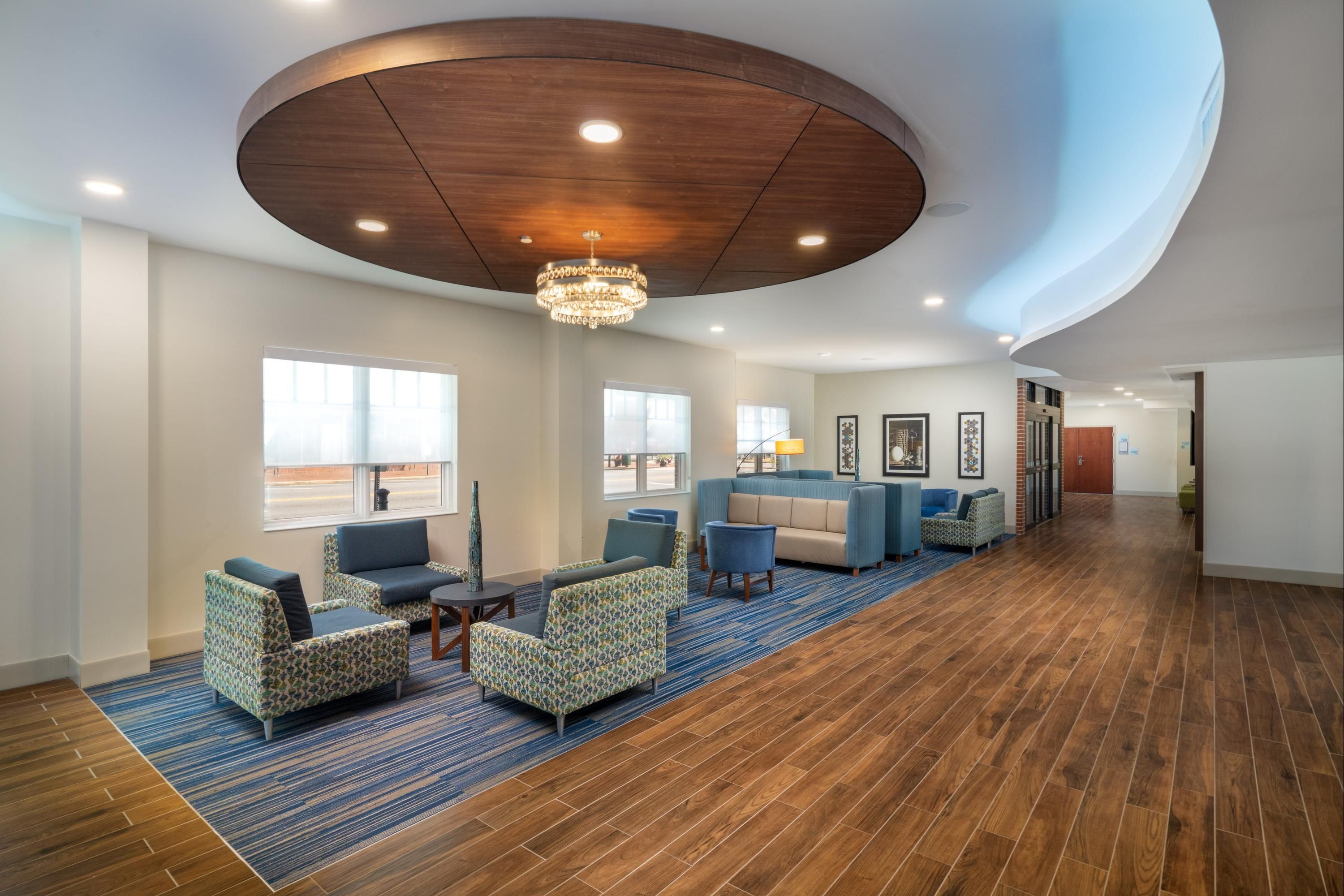Holiday Inn Express & Suites Dahlonega - University Area By IHG - Dahlonega - Reception