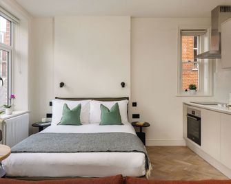 Fivem West Hampstead - North - London - Bedroom
