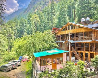 Royal Star Kasol - Kasol - Building