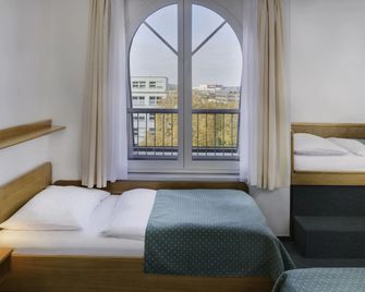 Hotel Otar - Prag - Yatak Odası