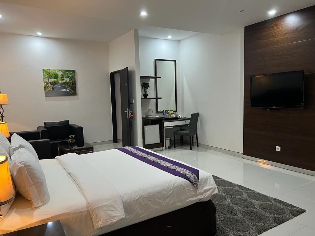 Ayla City Hotel - Sorong