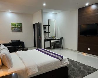 Ayla City Hotel - Sorong